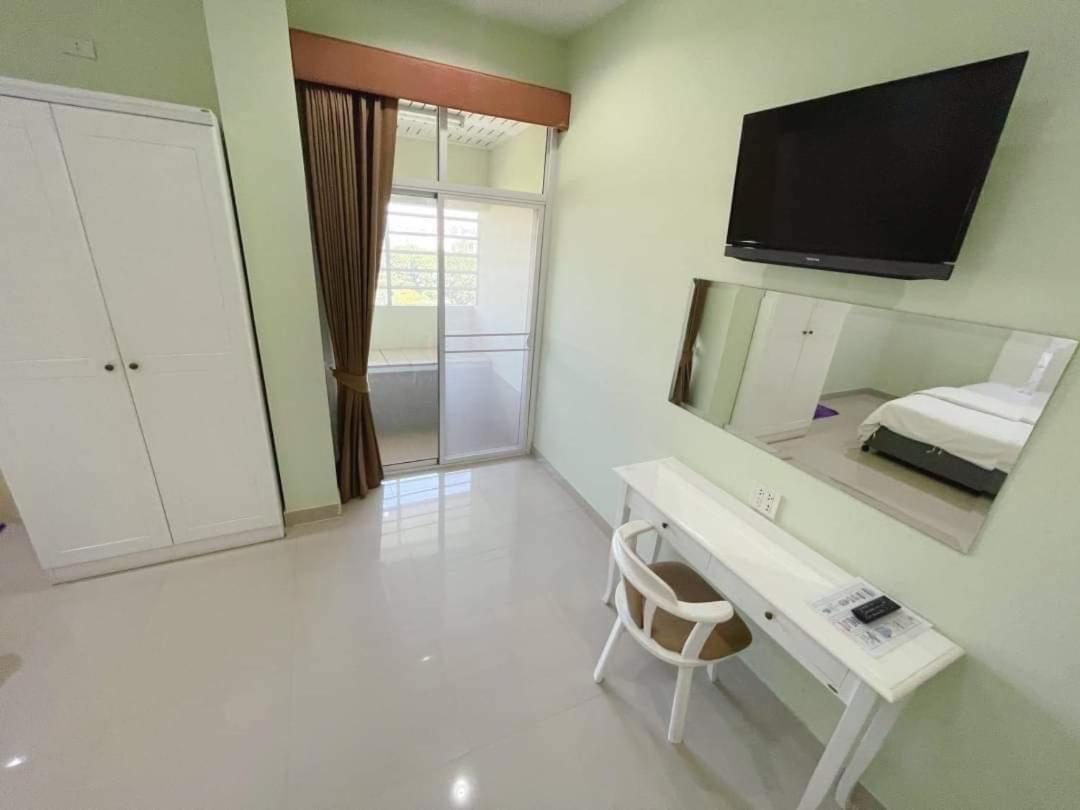 Grand Charoonrat Apartment Saraburi Exterior photo